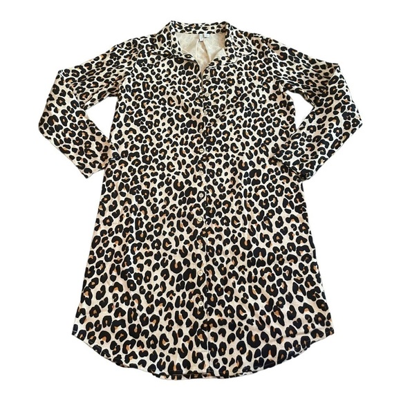Nordstrom Other - NORDSTROM animal print sleep shirt